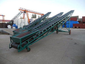 輸送機
